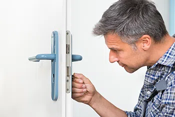 Plainville CT Locksmith Store Plainville, CT 860-337-1182 - unlock-door